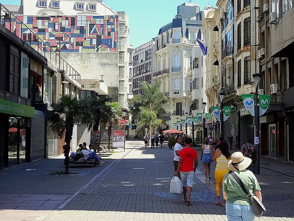 80. Montevideo, Uruguay