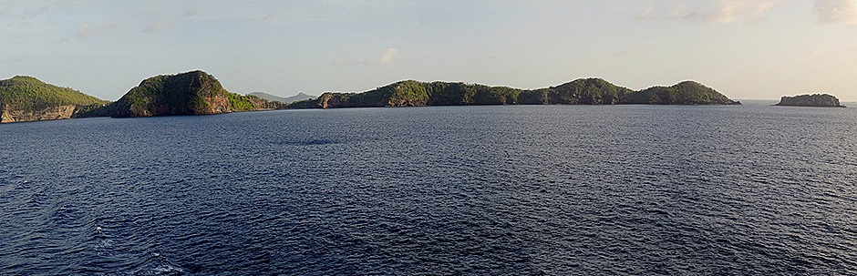 100a. Port Elizabeth, Bequia, Grenadines_stitch