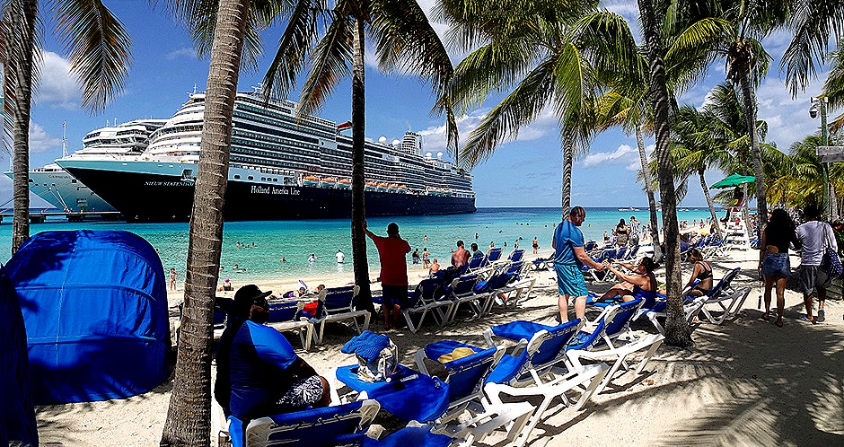 13a. 2022, 03-29  Grand Turk, Turks & Caicos_stitch