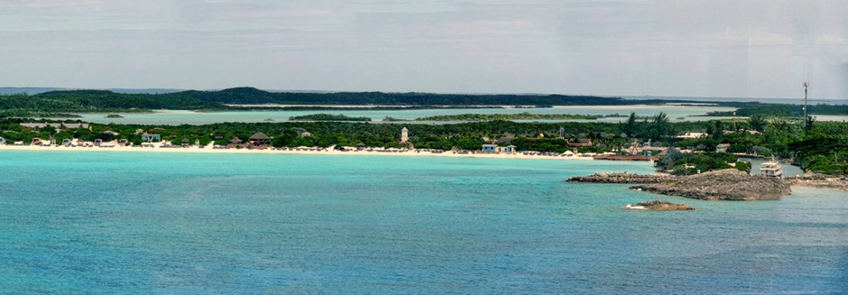 40a. 2022, 03-26  Half Moon Cay, Bahamas_stitch Neo