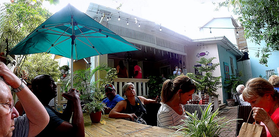 54a. 2022, 03-30  Amer Cove (Playa Plata), Dominican Republic_stitch