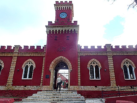 7. 2022, 03-24  Charlotte Amelie, St Thomas, US Virgin Islands