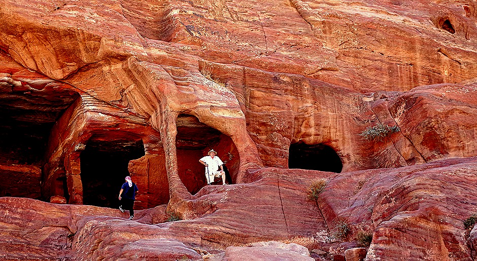 108a.  Aqaba (Petra)_stitch