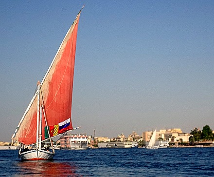 126.  Luxor-topaz-sharpen