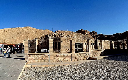 149c.  Luxor_stitch-topaz-denoise