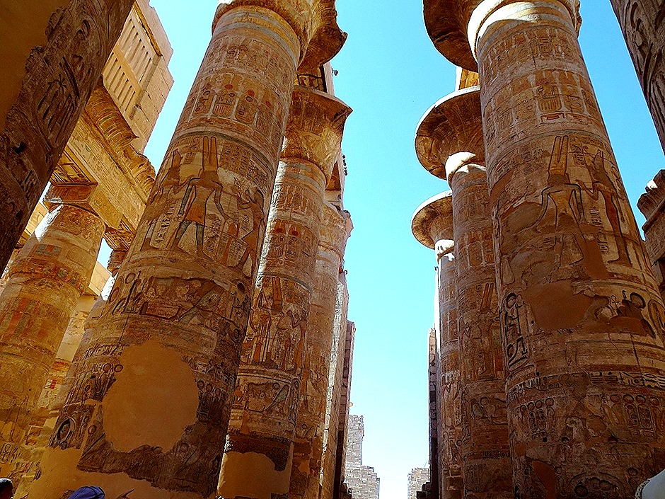 47.  Luxor-topaz-denoise