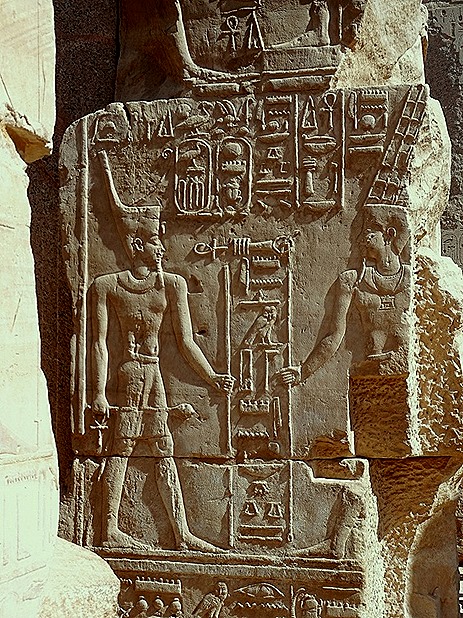 61.  Luxor-topaz-denoise