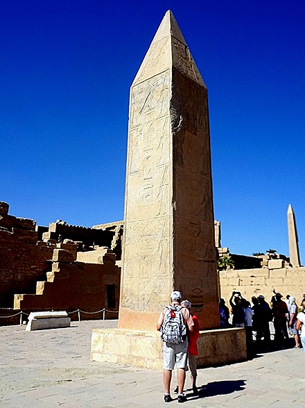 68.  Luxor-topaz-sharpen