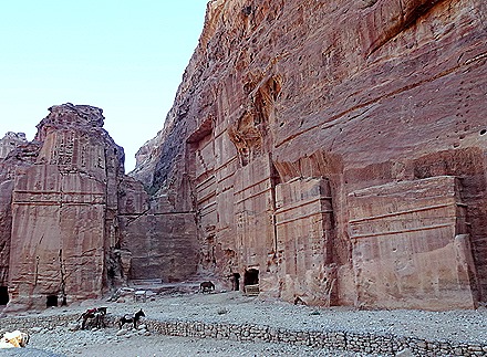 87.  Aqaba (Petra)