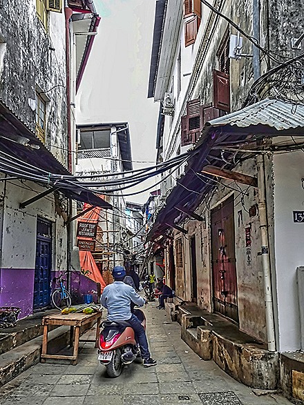 46.  Zanzibar (Day 2)-topaz-denoise