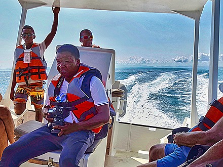 5. Nosy Be, Madagascar (Day 2)-topaz-denoise-faceai