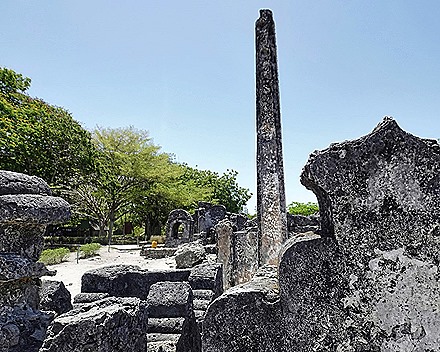 73.  Dar es Salaam (Bagamoyo)-topaz-denoise