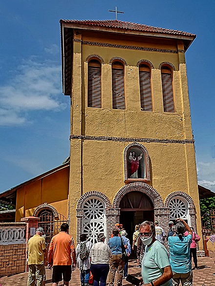 59.  Abidjan, Ivory Coast-topaz-denoise-faceai